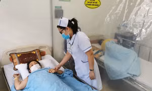 Đảm bảo tạm ứng đủ kinh phí phục vụ công tác khám chữa bệnh BHYT
