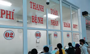 Đẩy mạnh dịch vụ số, tạo thuận lợi khi gia hạn thẻ bảo hiểm y tế