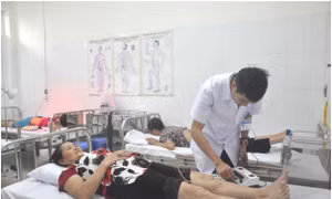 Nâng cao năng lực chuyên môn y tế xã, phường