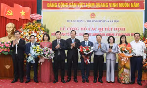 Bộ trưởng Bộ LĐTBXH phát biểu tại buổi lễ công bố các quyết định kiện toàn Báo Dân trí.