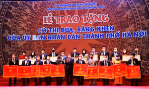 Hà Nội tôn vinh gần 200 doanh nhân, doanh nghiệp Thăng Long 2021