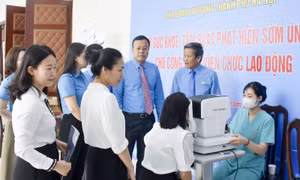 Công nhân là lực lượng nòng cốt đưa đất nước bước vào kỷ nguyên mới