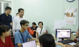 Người dân có thể tự tra cứu thông tin đóng BHXH tự nguyện, BHYT
