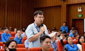 Công nhân, lao động kiến nghị về công nhân bản điện tử bảo hiểm xã hội trên ứng dụng VssID thay bản giấy