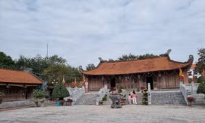 Đền thờ Khúc Thừa Dụ - địa chỉ tham quan, giáo dục truyền thống yêu nước