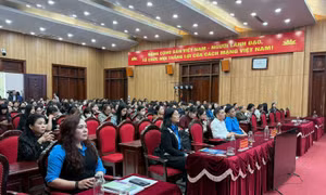 Đẩy mạnh tuyên truyền pháp luật bầu cử tại khu công nghiệp, doanh nghiệp