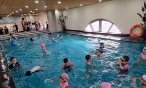 Năm 2024, Hà Nội phát động toàn dân luyện tập môn bơi, phòng chống đuối nước.