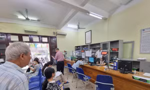 Làm thủ tục tiếp nhận hồ sơ chuyển chi trả lương qua tại khoản tại BHXH quận Cầu Giấy, Hà Nội