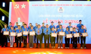 Tuyên dương 100 ‘Công nhân giỏi Thủ đô’ năm 2025
