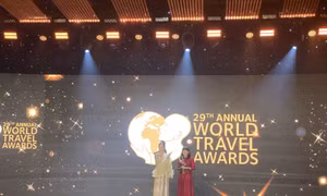 Hà Nội nhận giải thưởng 'Điểm đến du lịch thành phố hàng đầu Châu Á 2022'