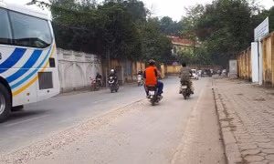 Mỗi quận một ý khi đào đường, hạ ngầm cáp ở Hà Nội