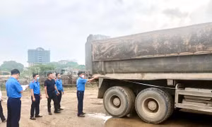 Hà Nội kiểm tra điều kiện an toàn đối với xe ô tô tải trọng từ 7 tấn trở lên tại doanh nghiệp