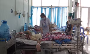 BHYT chia sẻ gánh nặng viện phí cho bệnh nhân nghèo