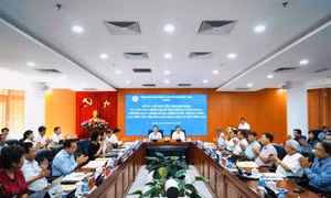 Tập trung nghiên cứu khoa học xã hội cơ bản phục vụ tư vấn chiến lược