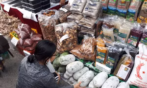 Tham gia chương trình OCOP để tìm đường tới người tiêu dùng