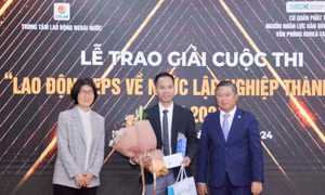 Lao động đi làm việc tại nước ngoài với quyết tâm thoát nghèo