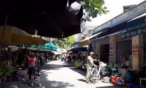Các cơ sở kinh doanh nào tại Hà Nội được phép mở cửa trong thời gian này?