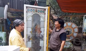 Người tạo dựng dòng điêu khắc tranh kính nghệ thuật tại Việt Nam