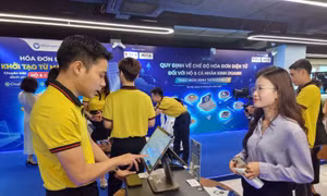 ‘Chạy nước rút’ áp dụng hóa đơn điện tử với hộ và cá nhân kinh doanh