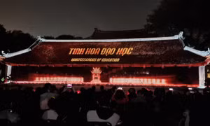 Đánh thức kinh tế đêm Hà Nội