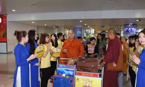 Đón hơn 1200 đại biểu quốc tế đến Việt Nam dự Đại lễ Phật đản Vesak