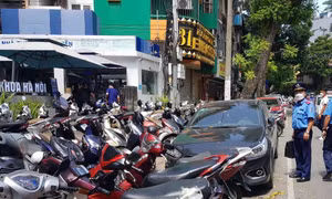 Hà Nội xử lý hơn 571 điểm trông giữ xe, dừng đỗ xe sai quy định