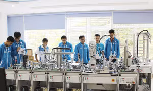 Học hết lớp 9 vào trung cấp, học sinh có phải đóng học phí?