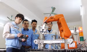 Tạo bước chuyển chất lượng giáo viên dạy nghề