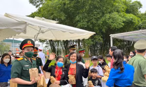 Dịp nghỉ lễ 30/4 - 1/5: Các điểm du lịch cả nước phục vụ trên 7 triệu lượt khách