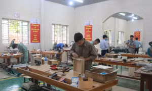 Đến năm 2025, Việt Nam phấn đấu khoảng 35% lực lượng lao động có bằng cấp, chứng chỉ
