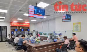 ​ Điểm tiếp nhận giải quyết thủ tục hành chính tại phường Đống Đa, Hà Nội. ​