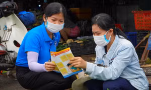 Vận dụng nhiều hình thức tuyên truyền phát triển BHXH tự nguyện