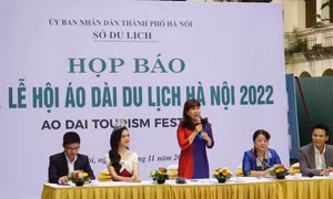 Đưa hình ảnh áo dài thành ‘đại sứ du lịch'