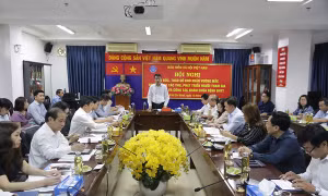 Tháo gỡ vướng mắc trong phát triển người tham gia BHXH, BHYT tại các tỉnh phía Nam