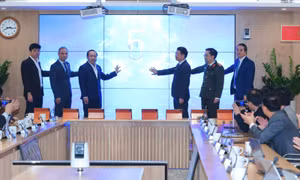 Quang cảnh lễ hệ thống quản lý trực tuyến các nhiệm vụ khoa học và công nghệ.