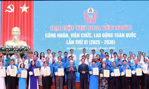 Đại hội Thi đua yêu nước công nhân, viên chức, lao động toàn quốc lần thứ 11