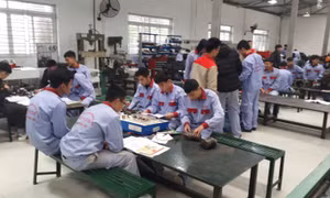 Đào tạo nghề theo nhu cầu của doanh nghiệp đáp ứng việc khôi phục sản xuất