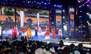 Khai mạc Lễ hội áo dài du lịch Hà Nội 2022