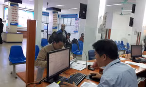Công ty ngừng hoạt động, chưa chốt sổ BHXH cho nhân viên sẽ bị xử lý như thế nào?