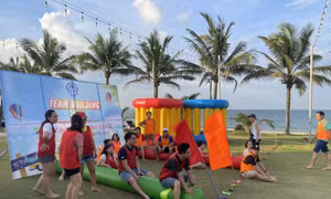 Du lịch hè sôi động