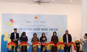 Triển lãm nghệ thuật về phòng chống đuối nước trẻ em