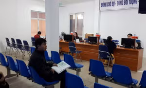 Cho người khác mượn hồ sơ đi làm có bị xử phạt không?