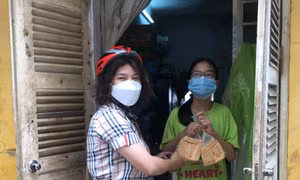 'Muôn mặt' hỗ trợ người gặp khó khăn trong dịch COVID-19