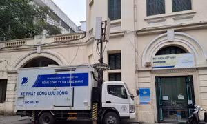 Các nhà mạng đảm bảo an toàn thông tin liên lạc dịp Tết Giáp Thìn