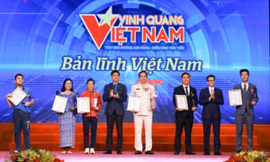 Vinh quang Việt Nam năm 2022: Phát huy bản lĩnh Việt Nam, thể hiện khát vọng vươn lên
