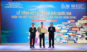 Học sinh lớp 9 tại Hải Phòng giành giải Nhất cuộc thi viết thư UPU lần thứ 55 tại Việt Nam