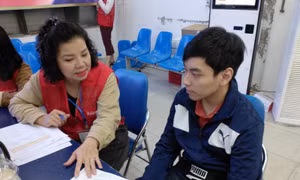 Việc làm là chỗ dựa cho người khuyết tật