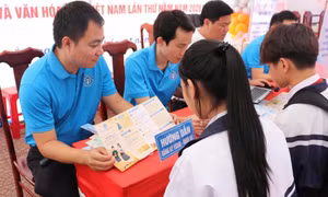Học sinh Đắk Lắk chỉ phải đóng 45% số tiền bảo hiểm y tế trong năm học 2026-2027