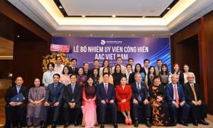 Doanh nhân Nguyễn Thụy Lê Thùy giữ vai trò Ủy viên cống hiến ACC Việt Nam