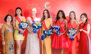 Chương trình ẩm thực với chủ đề 'Người đẹp và Biển cả'